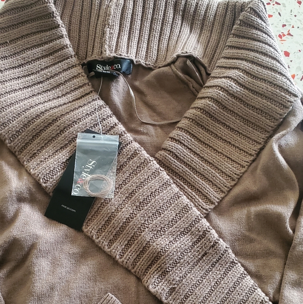 Nwt Style and Co sweater, L